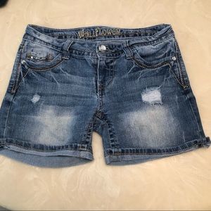 WALLFLOWER JEAN SHORTS (Junior size 3)
